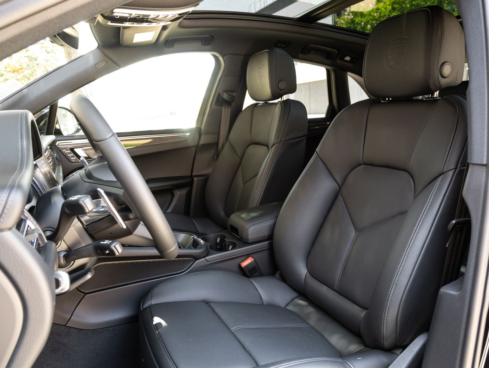 2026 Porsche Macan T