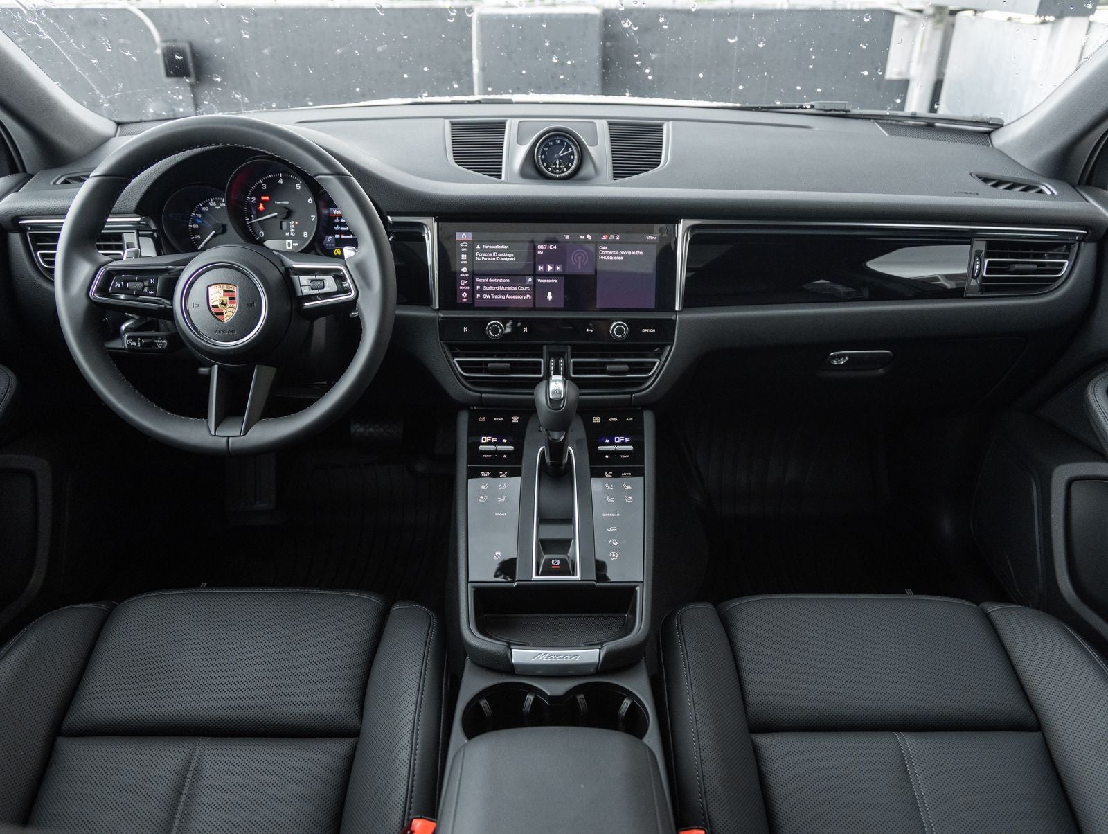 2026 Porsche Macan AWD