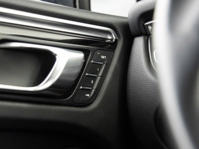 2022 Porsche Macan Macan