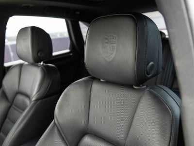 2022 Porsche Macan Macan