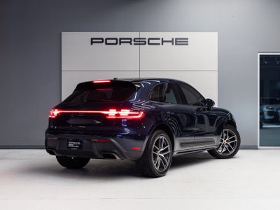 2022 Porsche Macan Macan