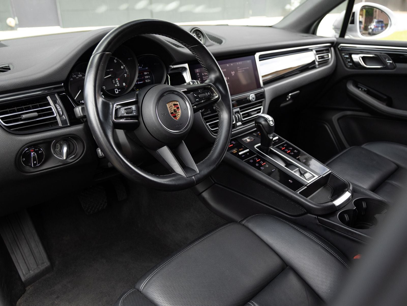 2024 Porsche Macan Macan (MY24)