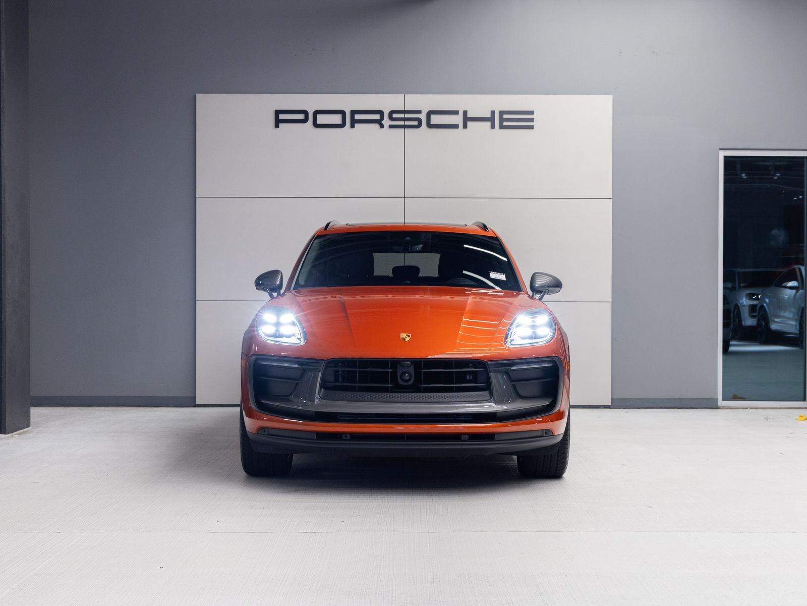 2024 Porsche Macan T