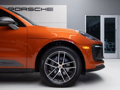 2024 Porsche Macan T
