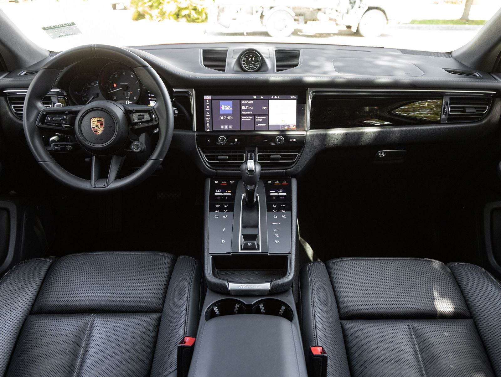 2024 Porsche Macan T