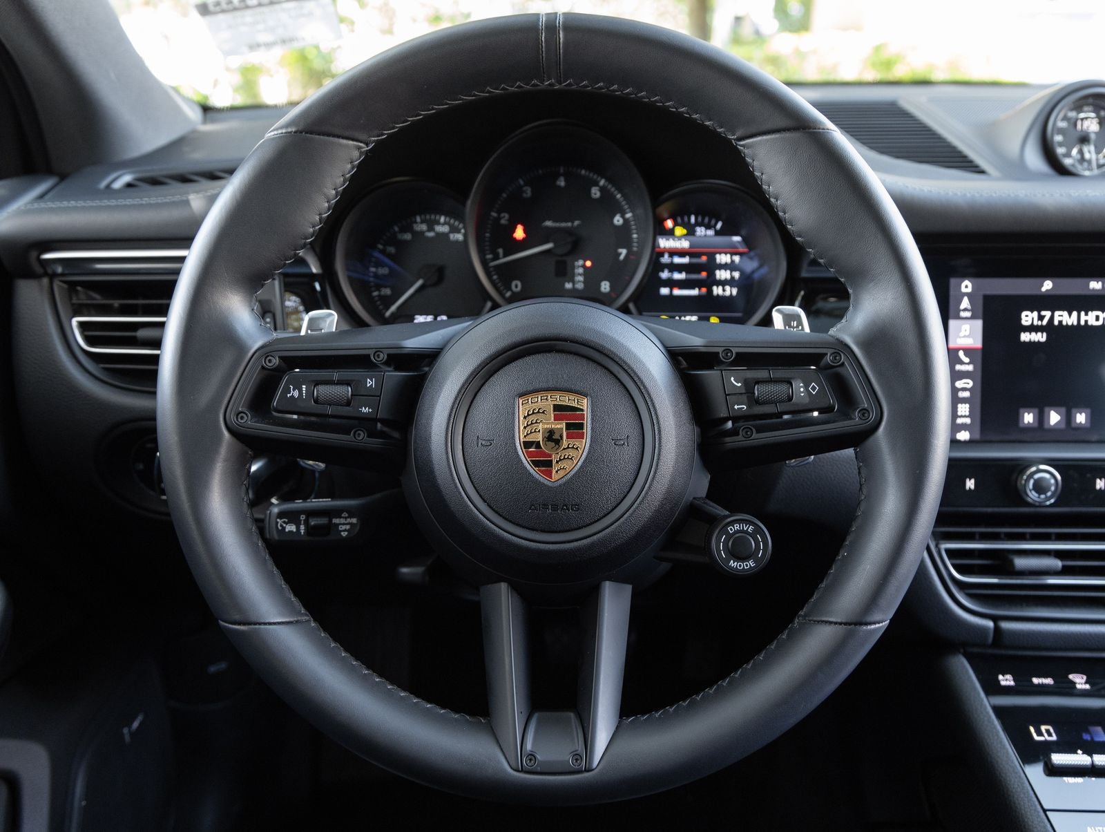 2024 Porsche Macan T