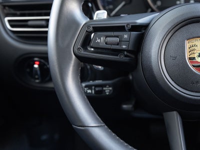 2024 Porsche Macan T