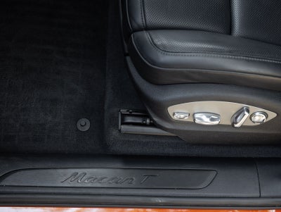 2024 Porsche Macan T