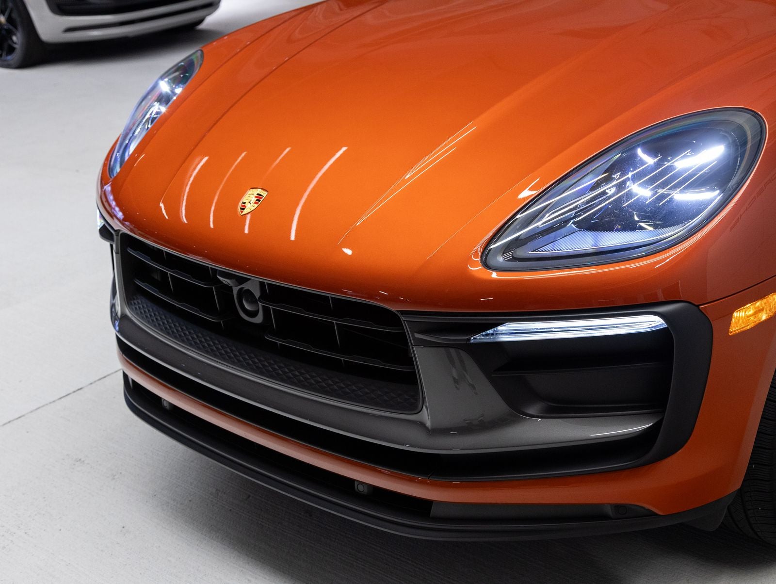 2024 Porsche Macan T