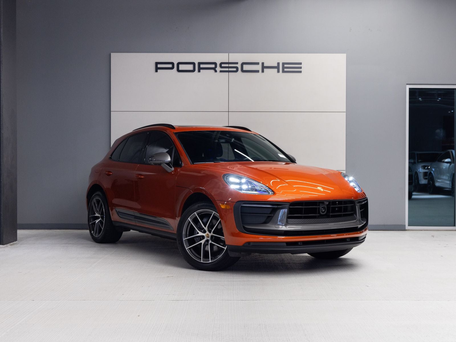 2024 Porsche Macan T