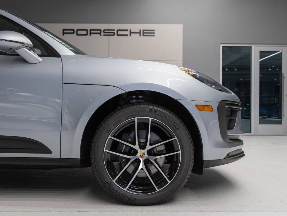 2025 Porsche Macan Macan