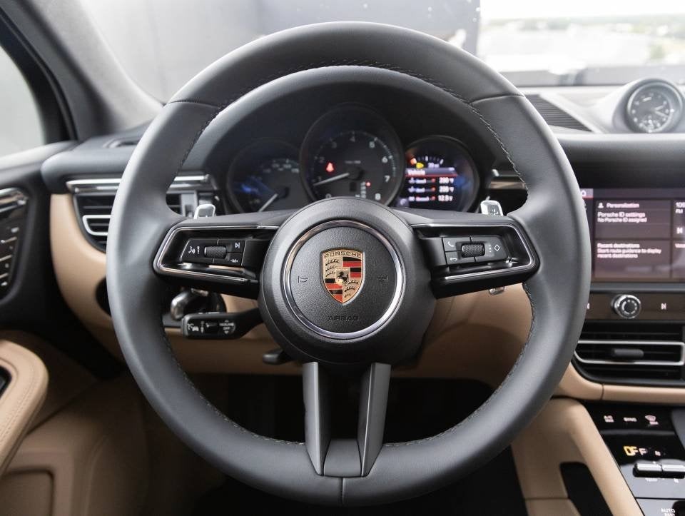 2025 Porsche Macan Macan