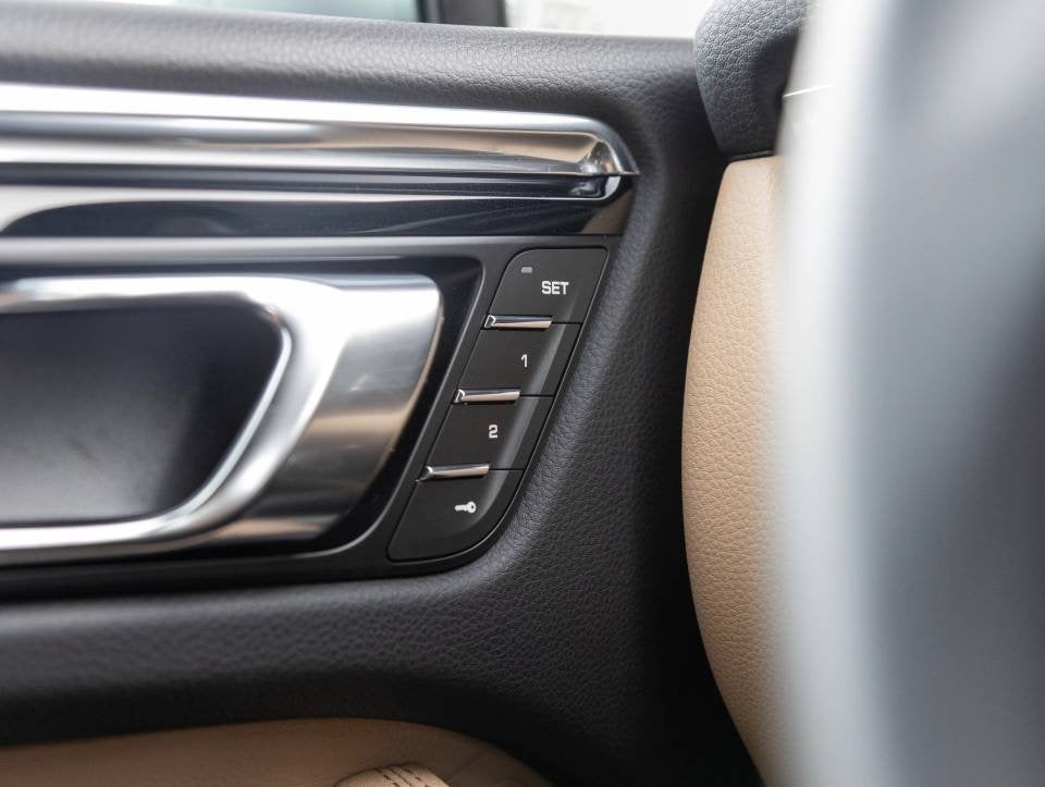 2025 Porsche Macan Macan