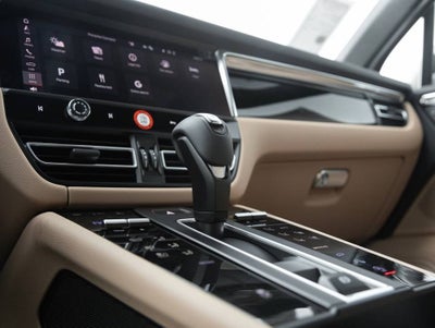 2025 Porsche Macan Macan