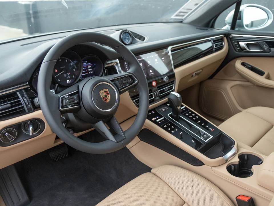 2025 Porsche Macan Macan