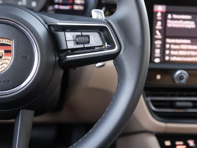 2025 Porsche Macan Macan