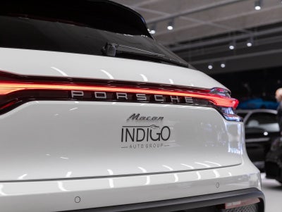 2025 Porsche Macan Macan