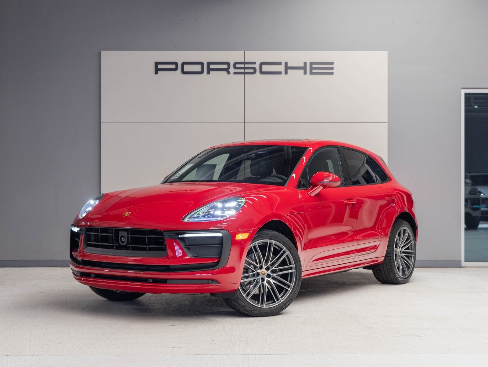 2025 Porsche Macan Macan