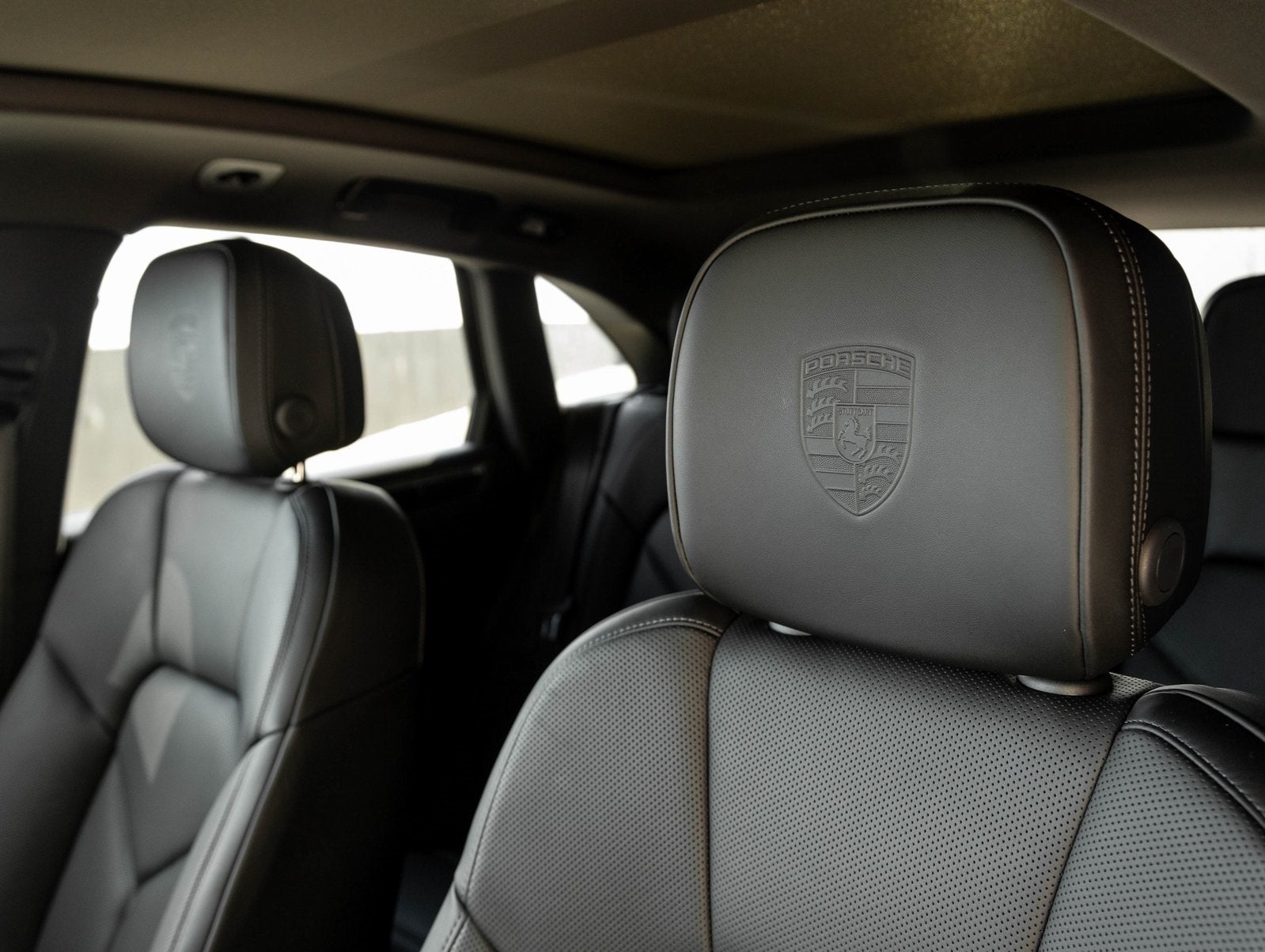 2025 Porsche Macan Macan