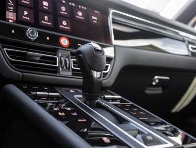 2025 Porsche Macan Macan