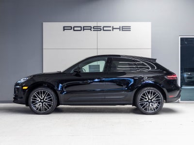2026 Porsche Macan Macan