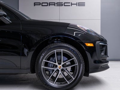 2026 Porsche Macan Macan