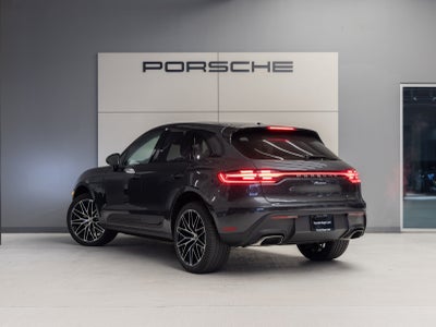 2026 Porsche Macan Macan