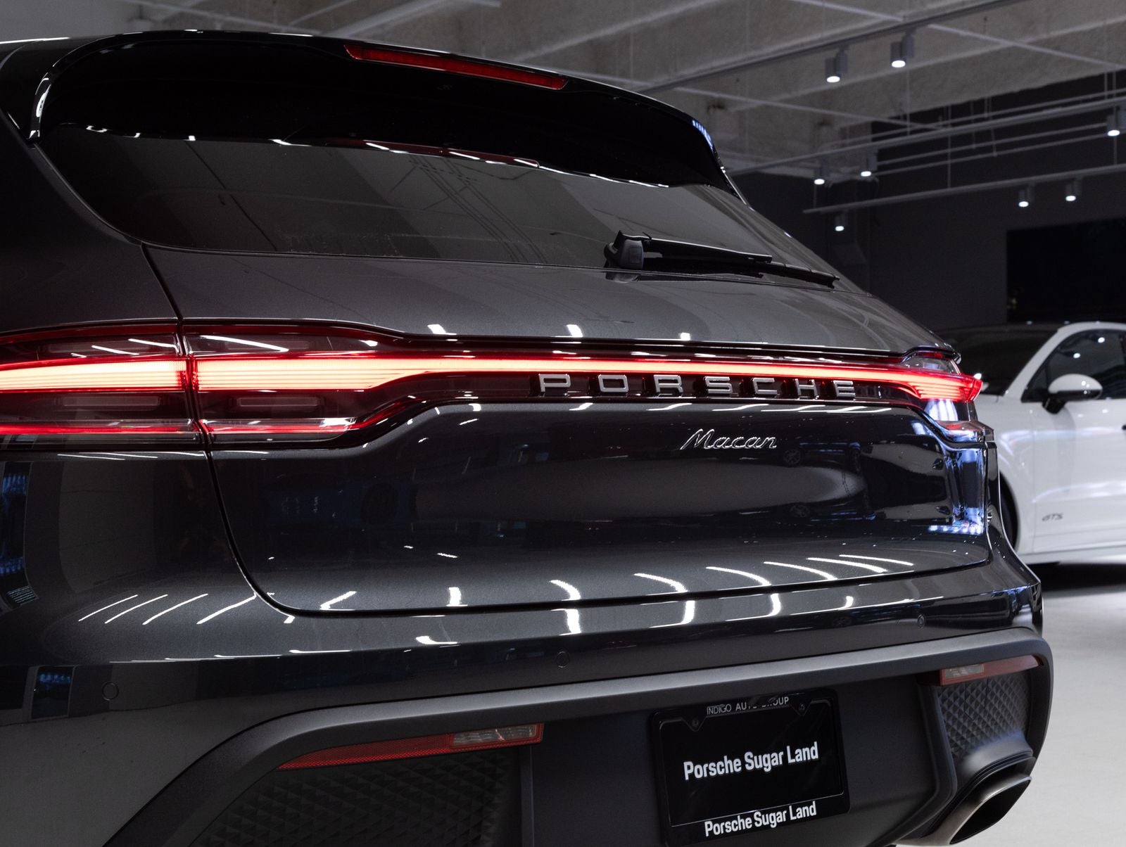2026 Porsche Macan Macan