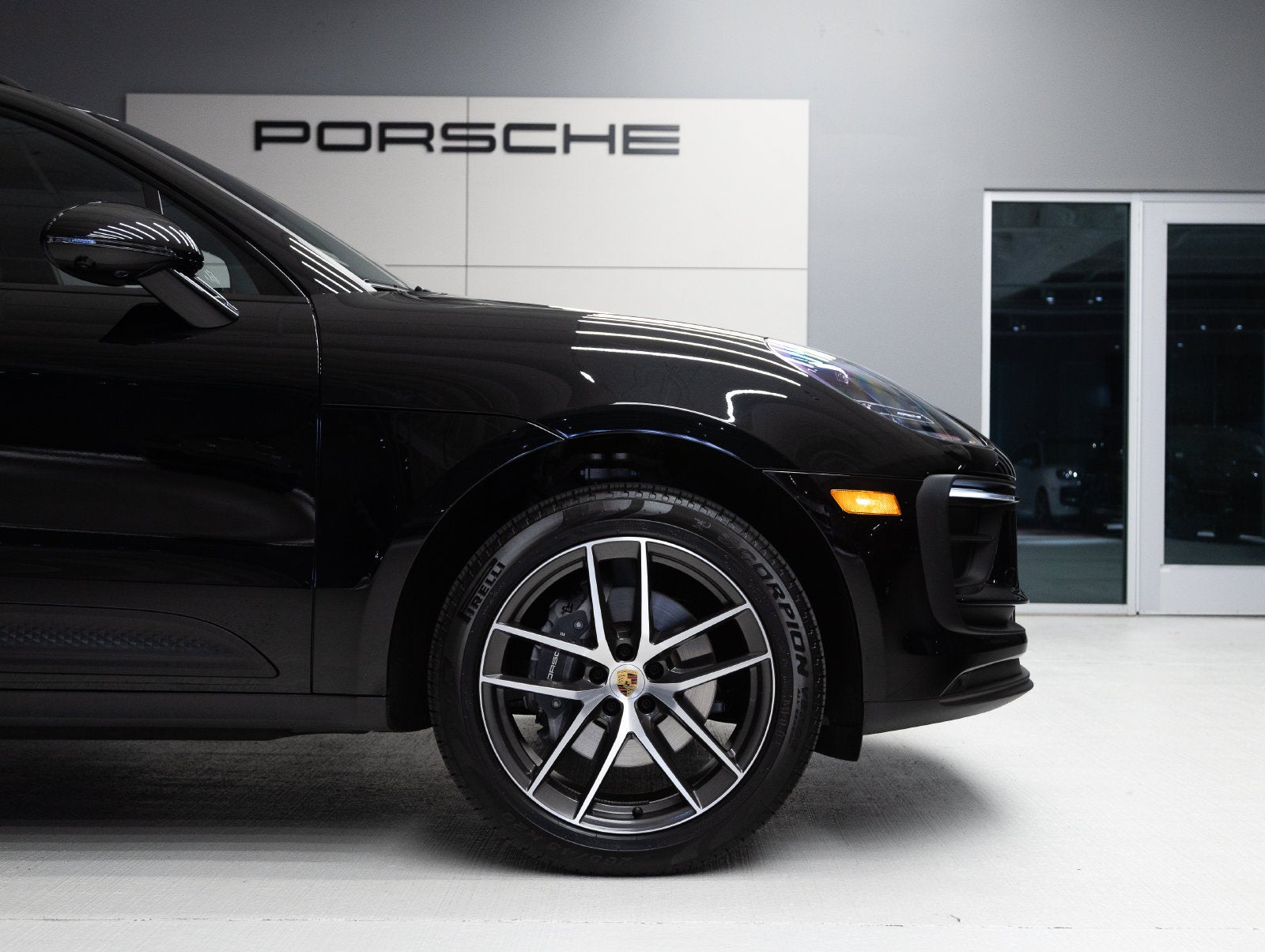 2026 Porsche Macan Macan