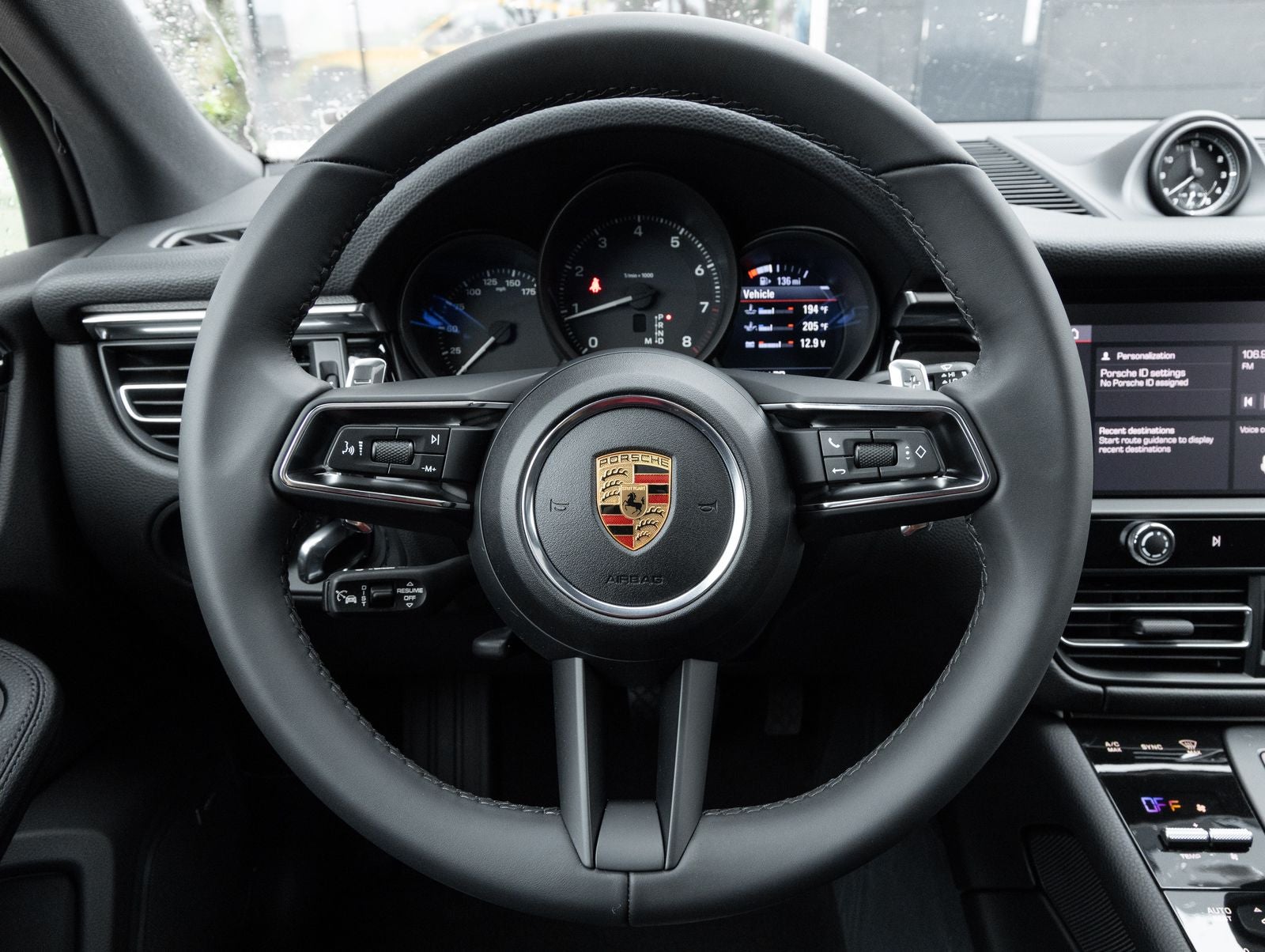 2026 Porsche Macan AWD
