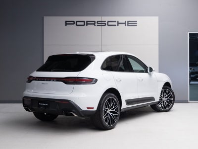 2026 Porsche Macan Macan