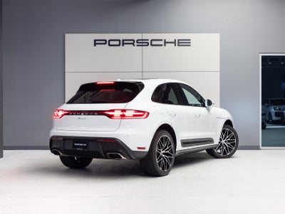2026 Porsche Macan Macan