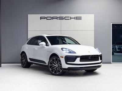 2026 Porsche Macan Macan