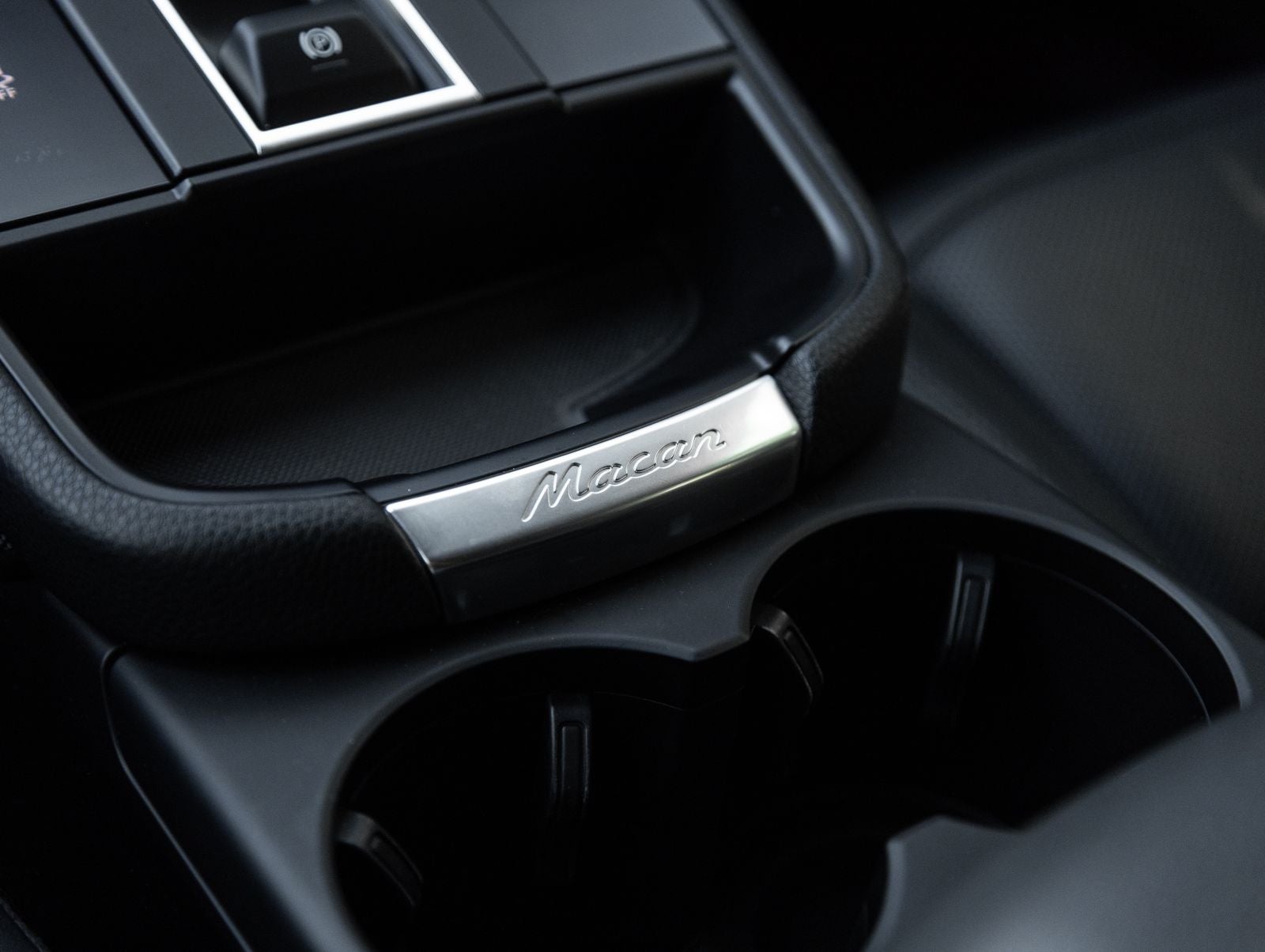 2024 Porsche Macan Macan