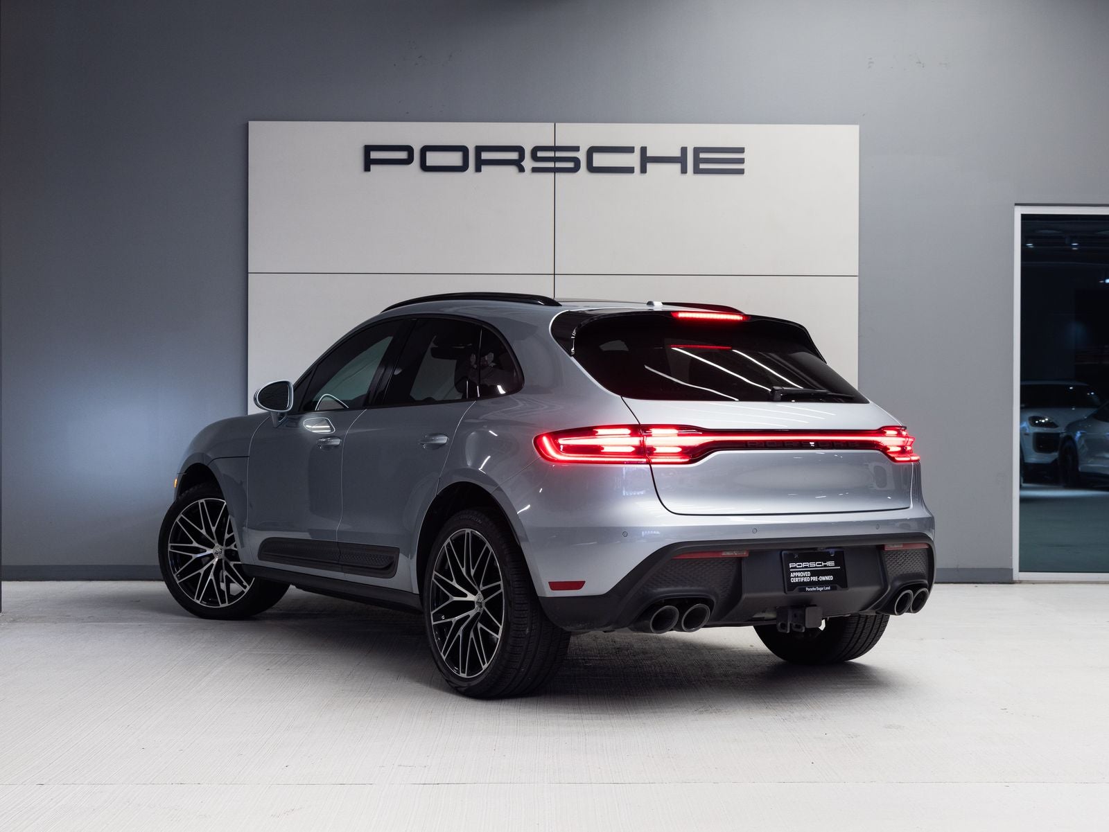 2024 Porsche Macan Macan