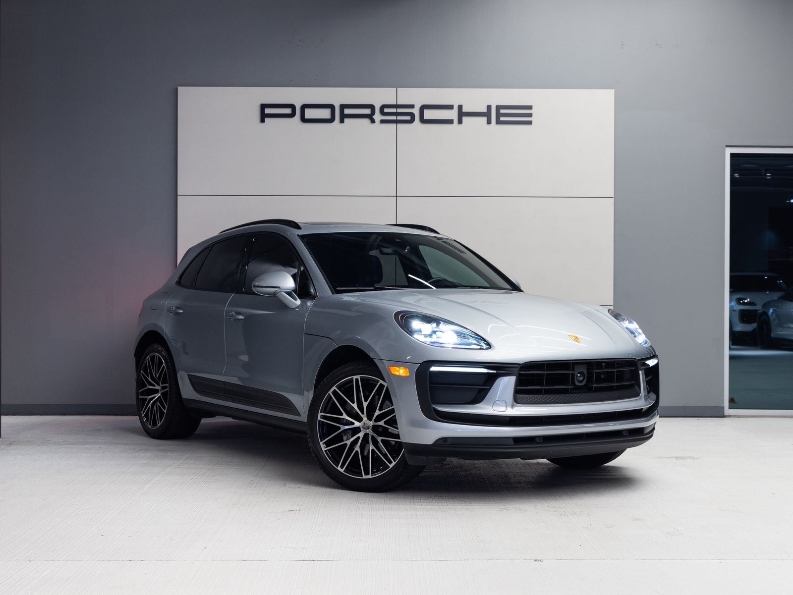 2024 Porsche Macan Macan
