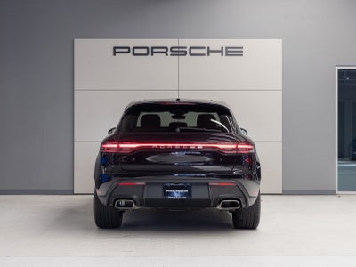 2025 Porsche Macan Macan