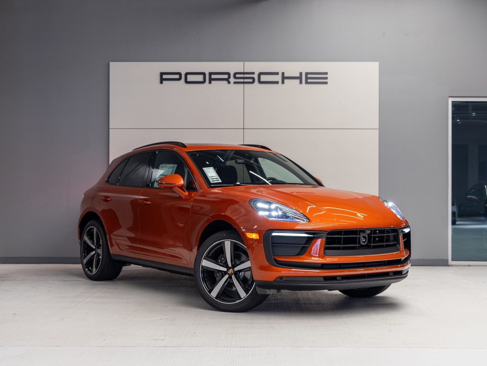 2025 Porsche Macan Macan