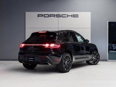 2026 Porsche Macan Macan