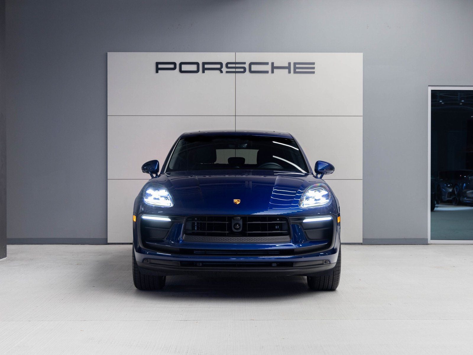 2026 Porsche Macan Macan