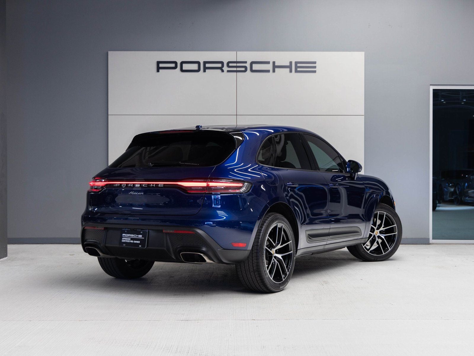 2026 Porsche Macan Macan