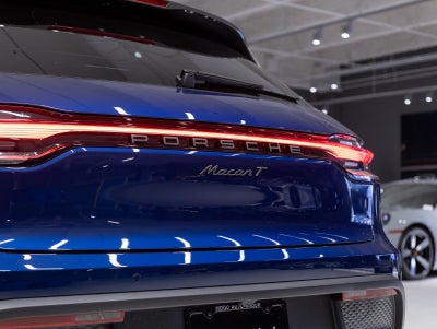 2026 Porsche Macan Macan T