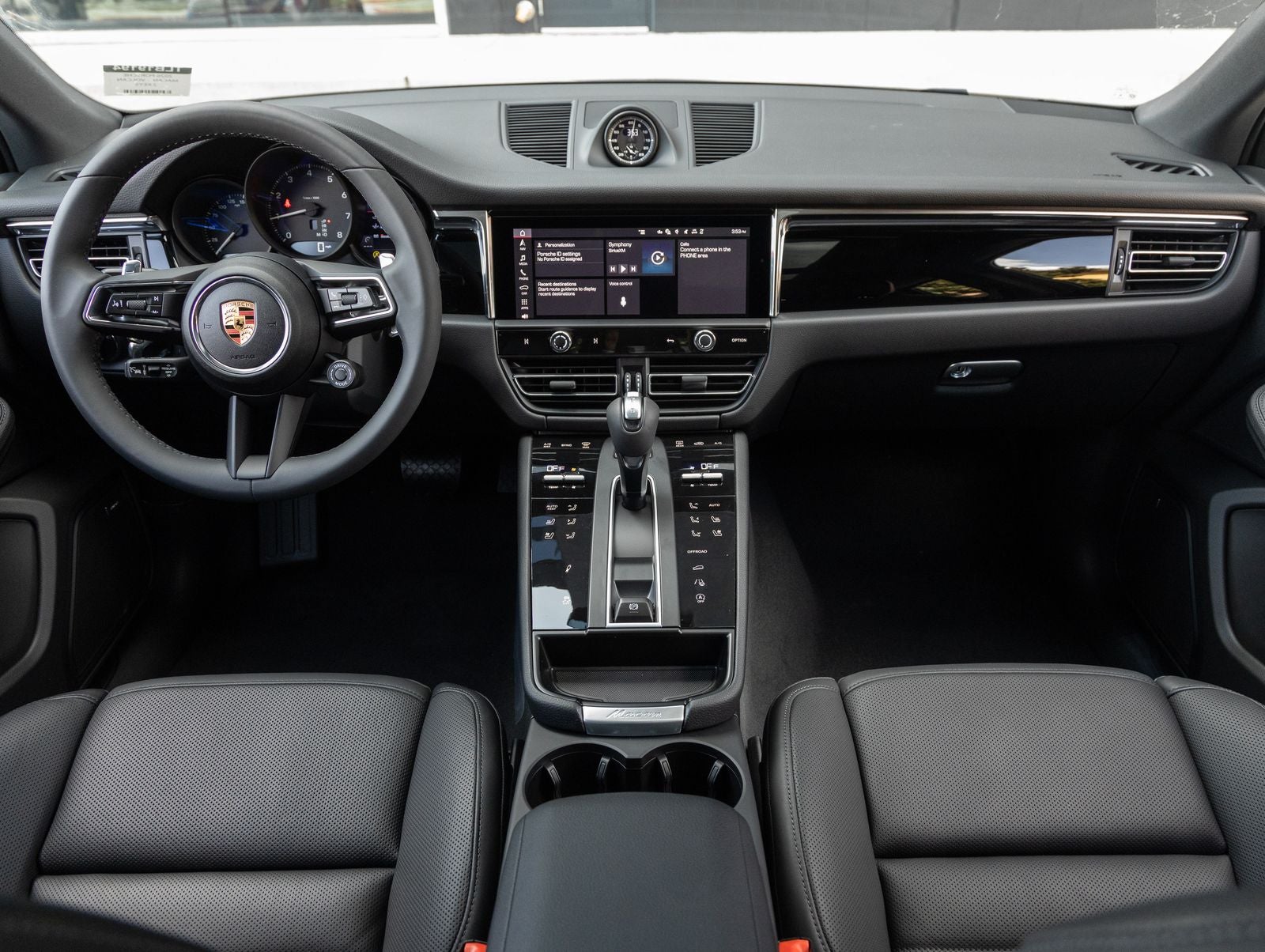 2026 Porsche Macan Macan