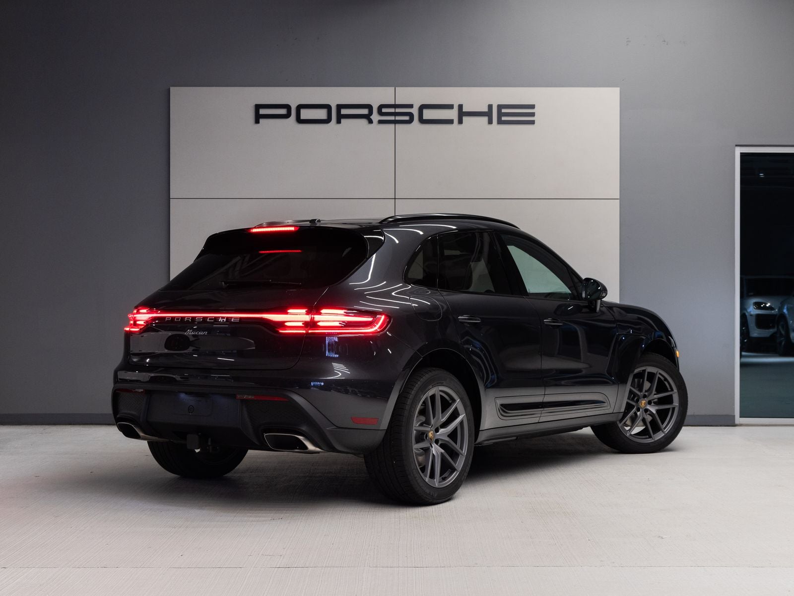 2026 Porsche Macan Macan