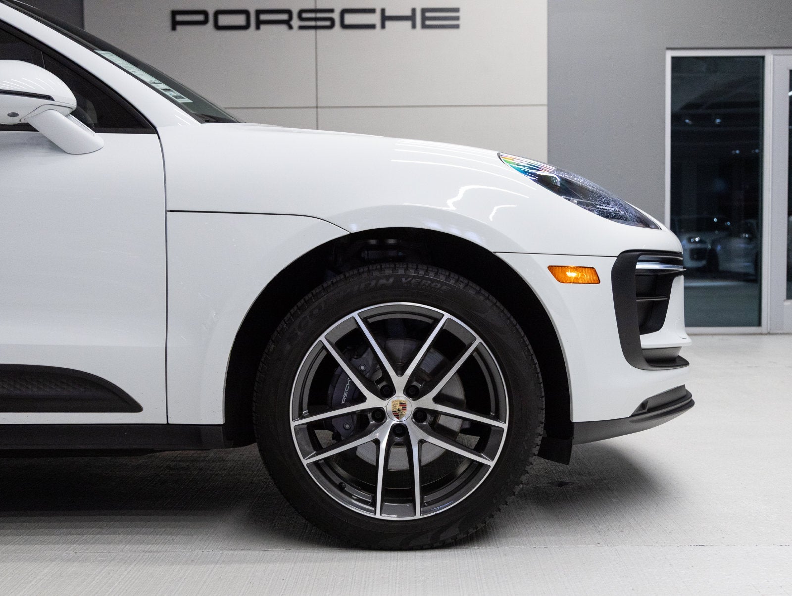 2024 Porsche Macan Macan