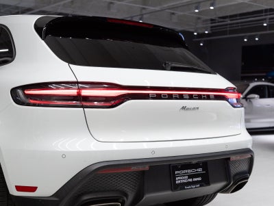 2024 Porsche Macan Macan