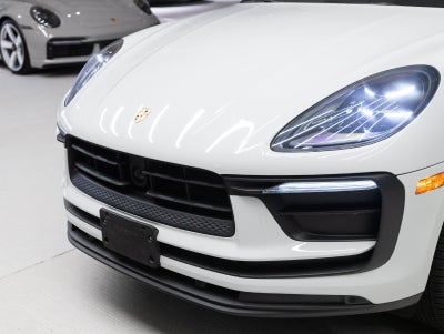 2024 Porsche Macan Macan