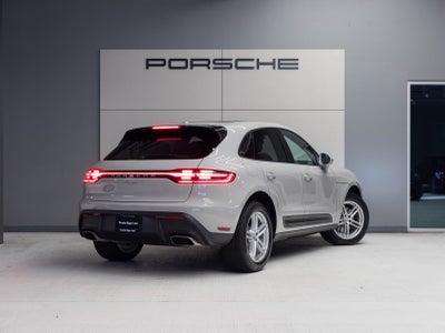 2025 Porsche Macan Macan