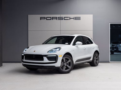 2026 Porsche Macan AWD