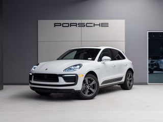 2026 Porsche Macan AWD